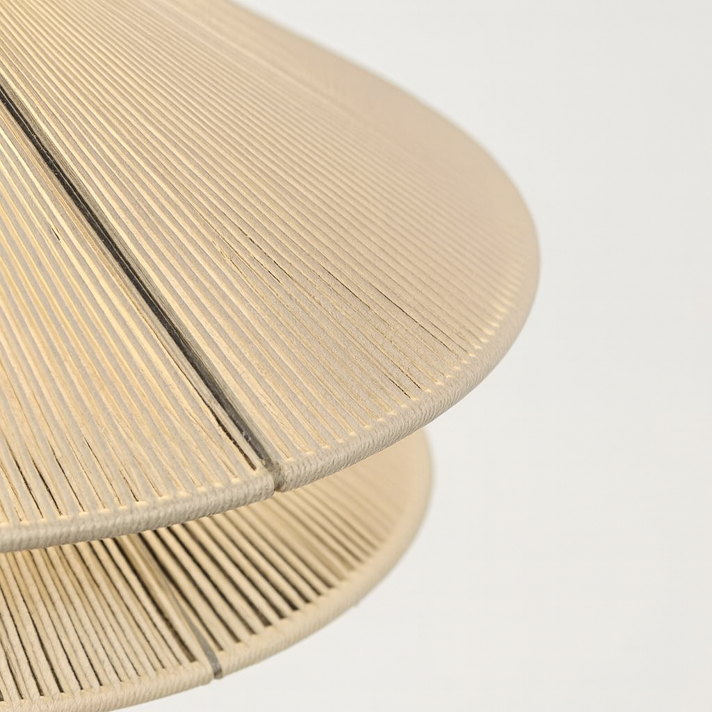 Iluminação Decorativa Pendente para Ambientes em Metal com Cúpula em Tecido