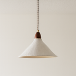 Iluminação Decorativa Pendente para Salas e Mesas com Papel e Madeira